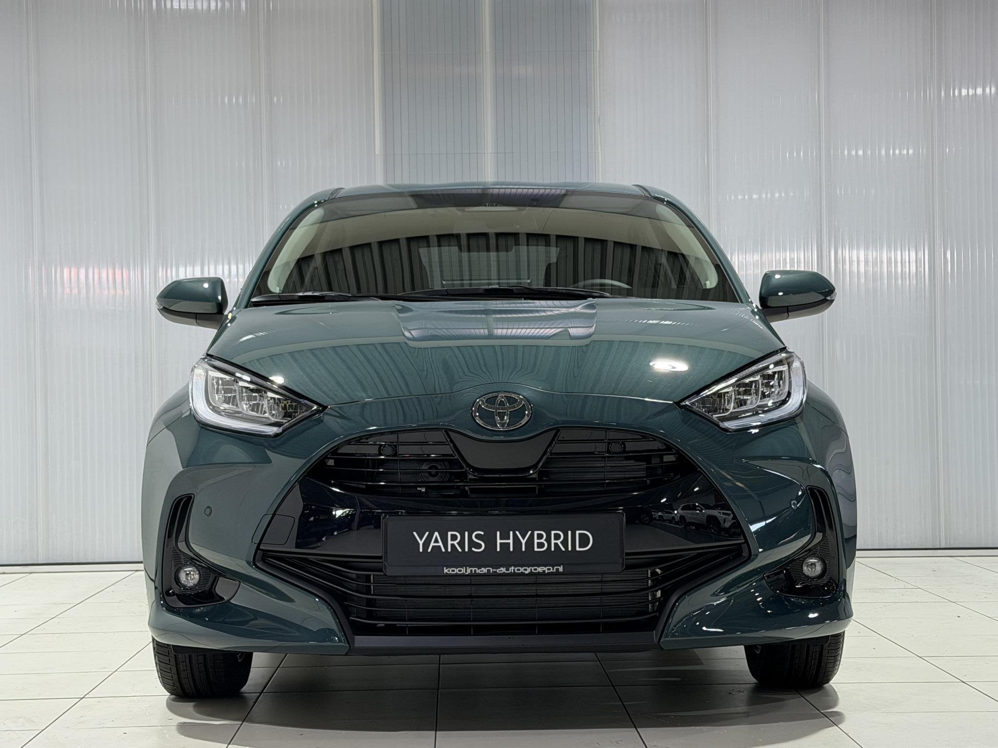 Toyota Yaris 1.5 Hybrid 115 Dynamic Snel leverbaar Comfort p, Auto's, Stof, Euro 6, 116 pk, 1490 cc
