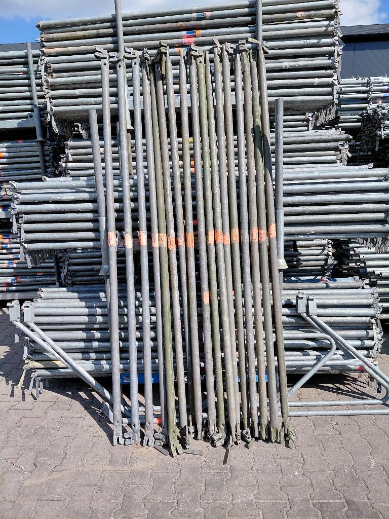 Layher schoren 2x1.57  allround, Doe-het-zelf en Verbouw, Steigers, Ophalen, Gebruikt, Gevelsteiger, Minder dan 2 meter