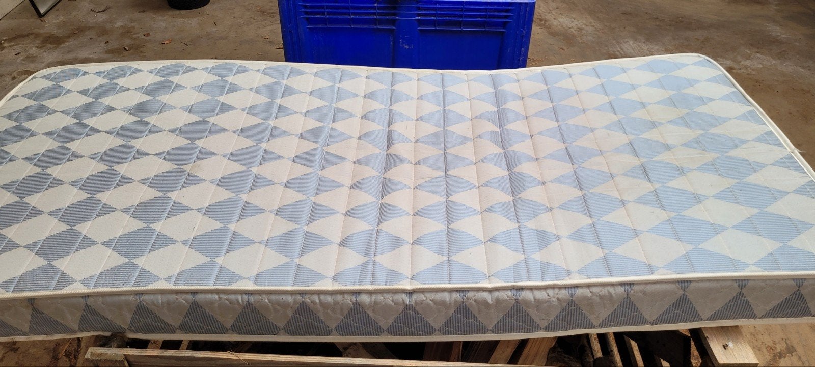 Gratis eenpersoons matras, Ophalen, Gebruikt, Eenpersoons, Matras