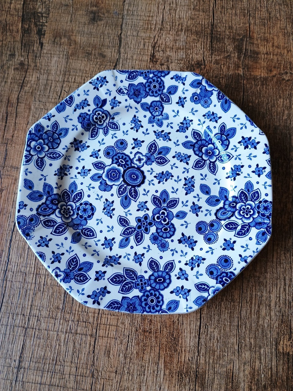 Bord -  Beatrix Ceramique Maastricht, Ophalen of Verzenden