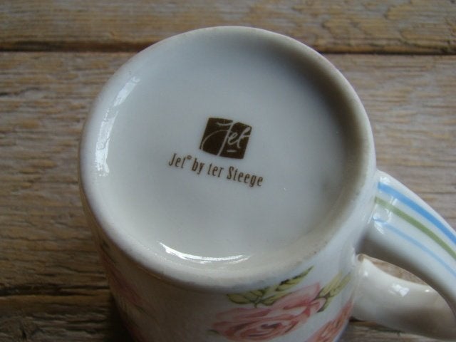 Servies, Jet (by Ter Steege), Zarah, zo goed als nieuw, Ophalen of Verzenden, Zo goed als nieuw, Overige stijlen, Kop(pen) en/of Schotel(s)