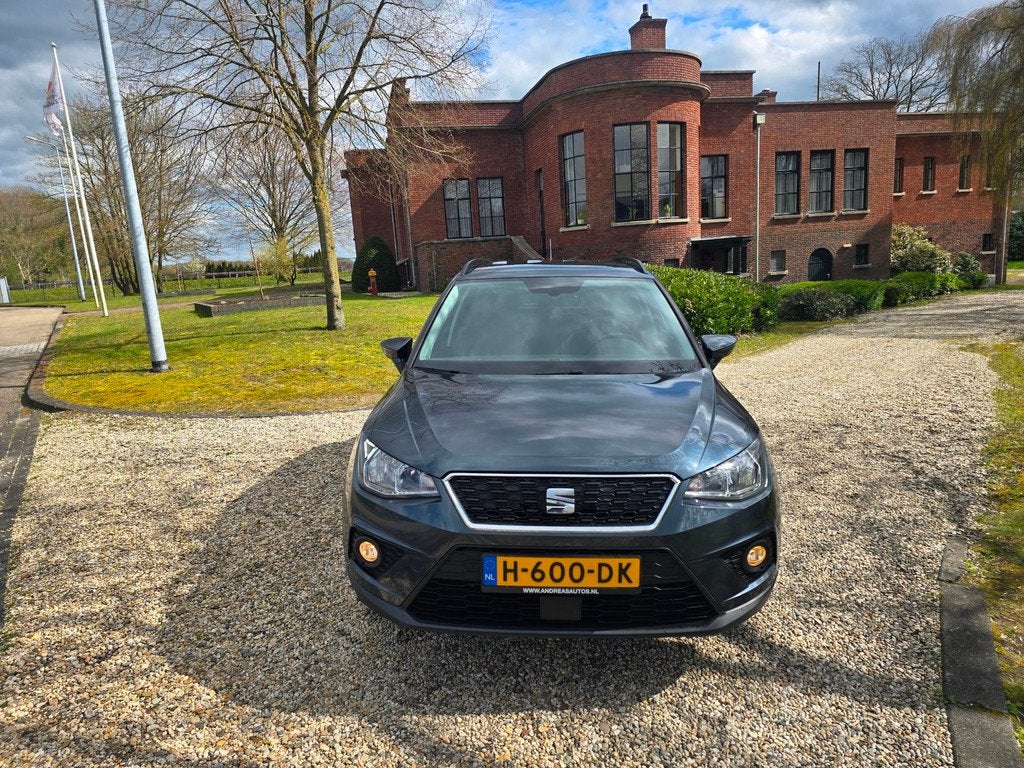 Seat Arona 1.0 TSI Style Business Intense, Auto's, Voorwielaandrijving, Automatische klimaatregeling, Gebruikt, 95 pk