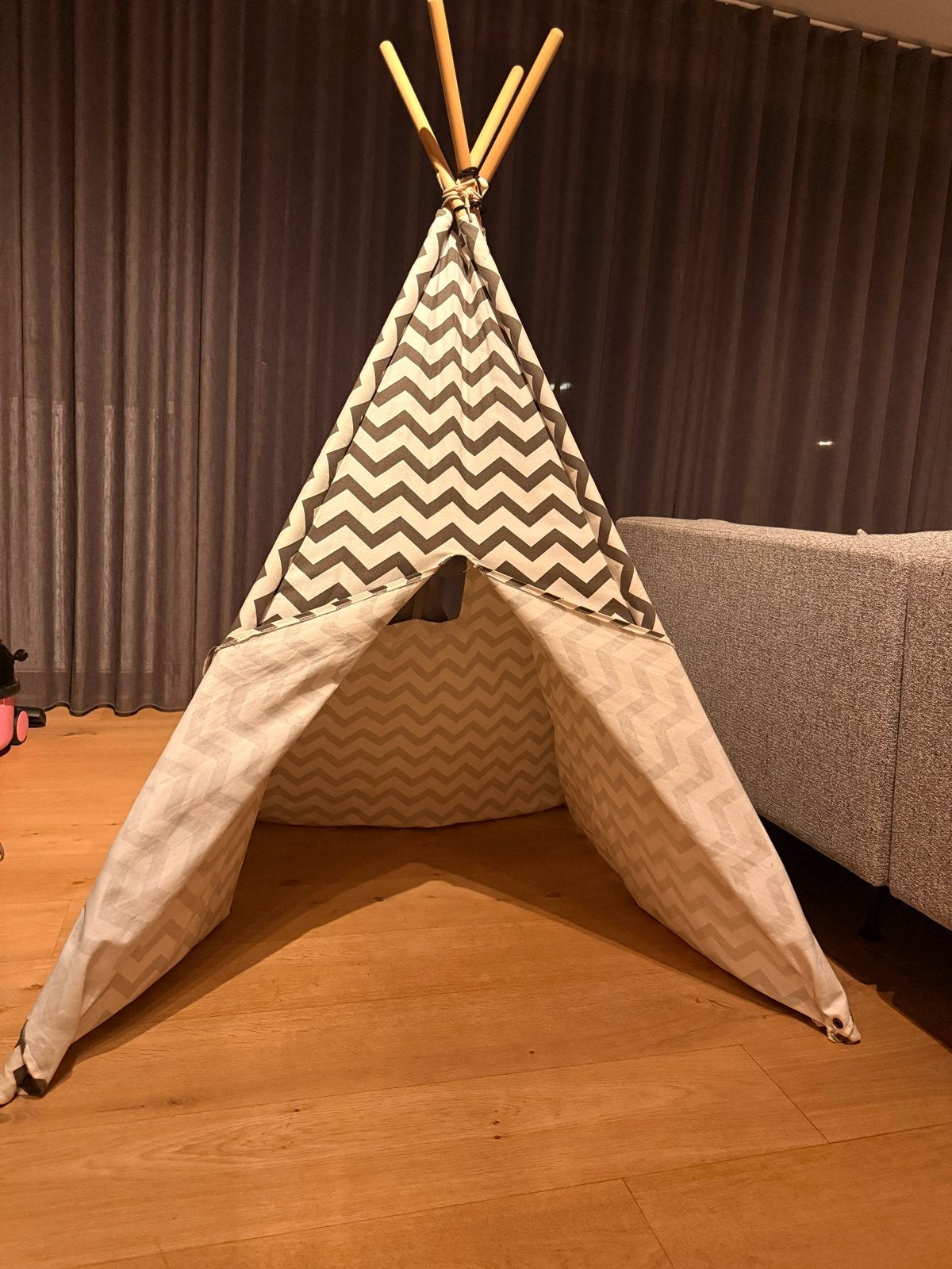 Grote Tipi Tent, Ophalen, Zo goed als nieuw, Hout