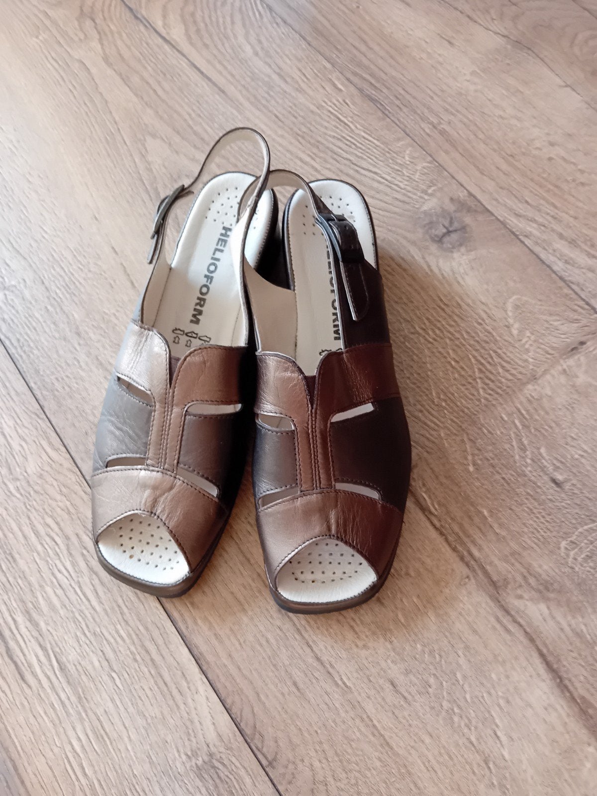 helioform  dames schoenen maat 40, Kleding | Dames, Schoenen met lage hakken, Bruin, Ophalen of Verzenden, Zo goed als nieuw
