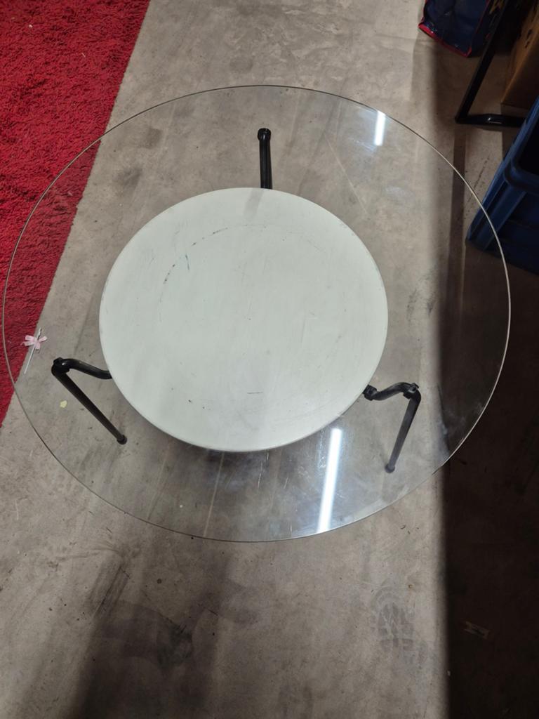 Ronde bijzettafel de mug 535 van Wim Rietveld, Ophalen, 50 tot 100 cm, 50 tot 100 cm, Minder dan 50 cm