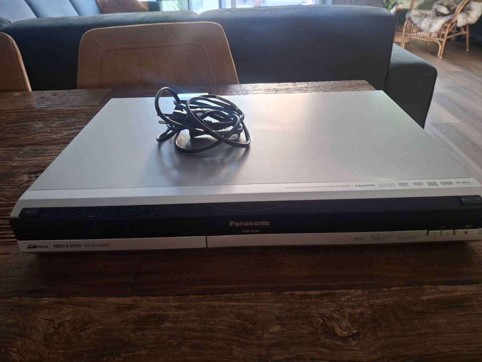 Panasonic DIGA HDD & DVD Recorder - DMR-EH50, Ophalen, Gebruikt, Panasonic, Met harddisk