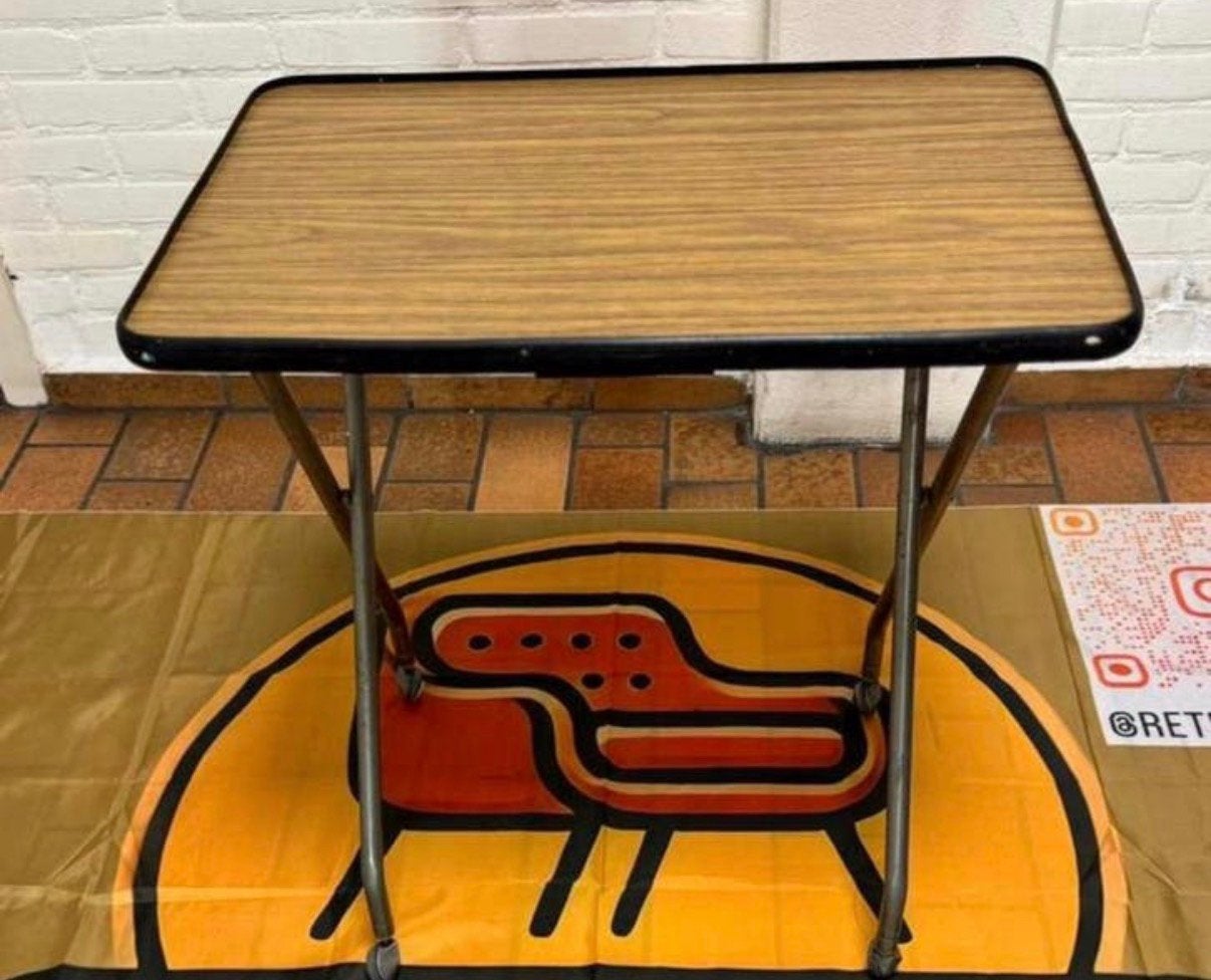 Vintage mobiel engels dining tafeltje.468, Ophalen