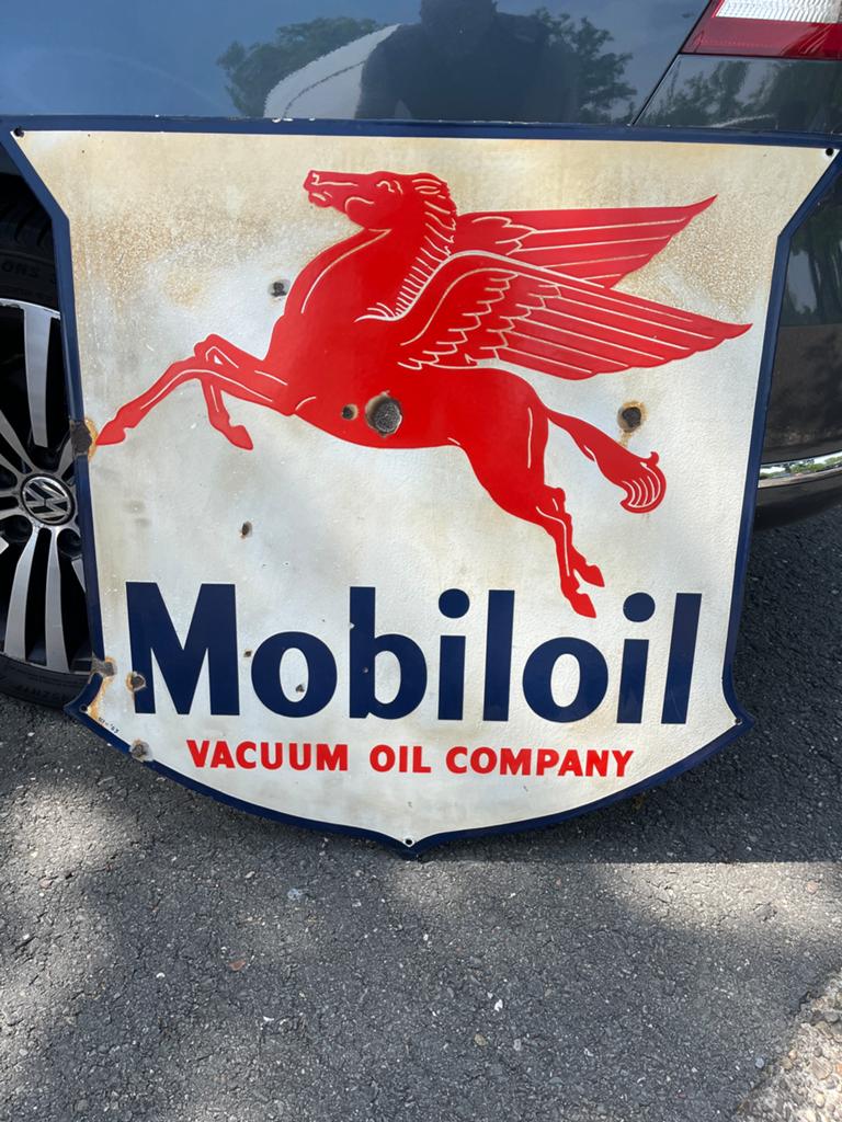 Vintage Mobil Oil Reclamebord - Pegasus Logo 1953, Verzamelen, Merken en Reclamevoorwerpen, Ophalen, Gebruikt, Reclamebord