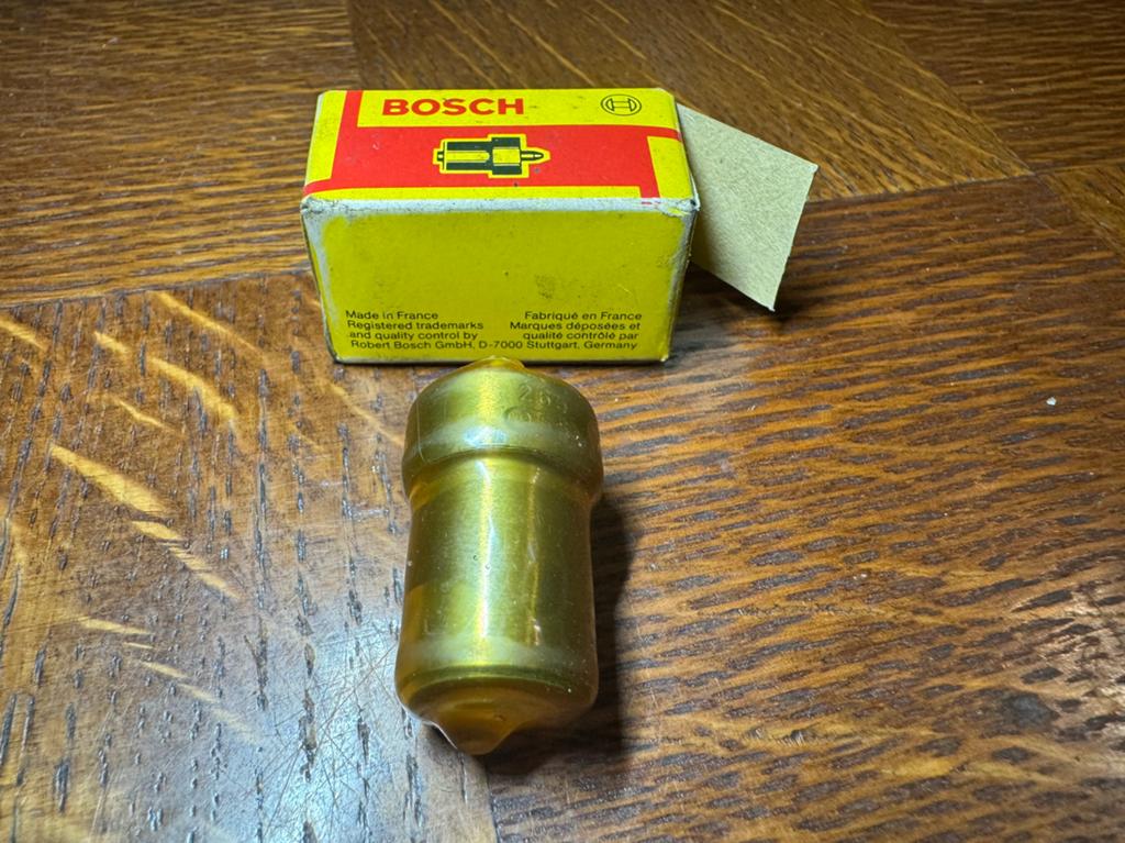 NOS Injector Verstuiverneus Bosch DN0SD189 Peugeot J7 Bus, Ophalen of Verzenden, Nieuw, Peugeot