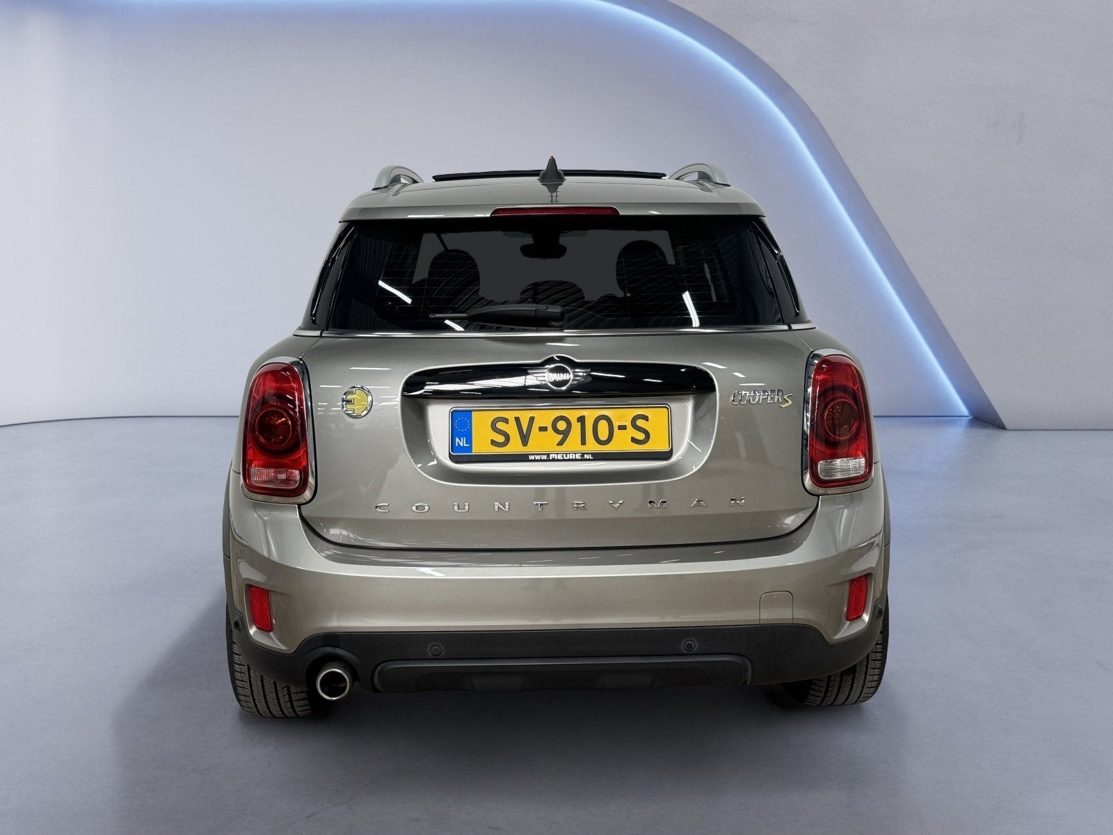 Mini Countryman 1.5 Cooper S E ALL4|PANO|AUTOMAAT|INRUIL MOG, Auto's, 136 pk, Gebruikt, Leder en Stof, Bedrijf