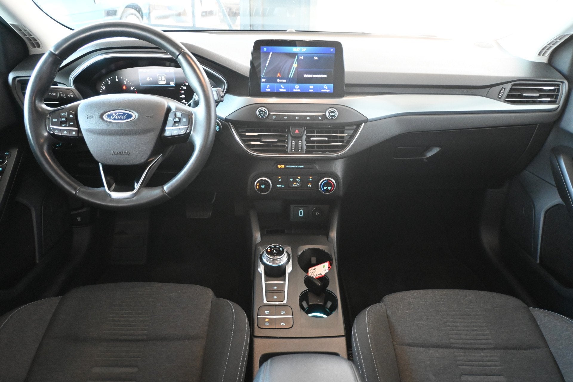 Foto 2 van Ford FOCUS Wagon 1.0 Active Business Automaat Navigatie Carp