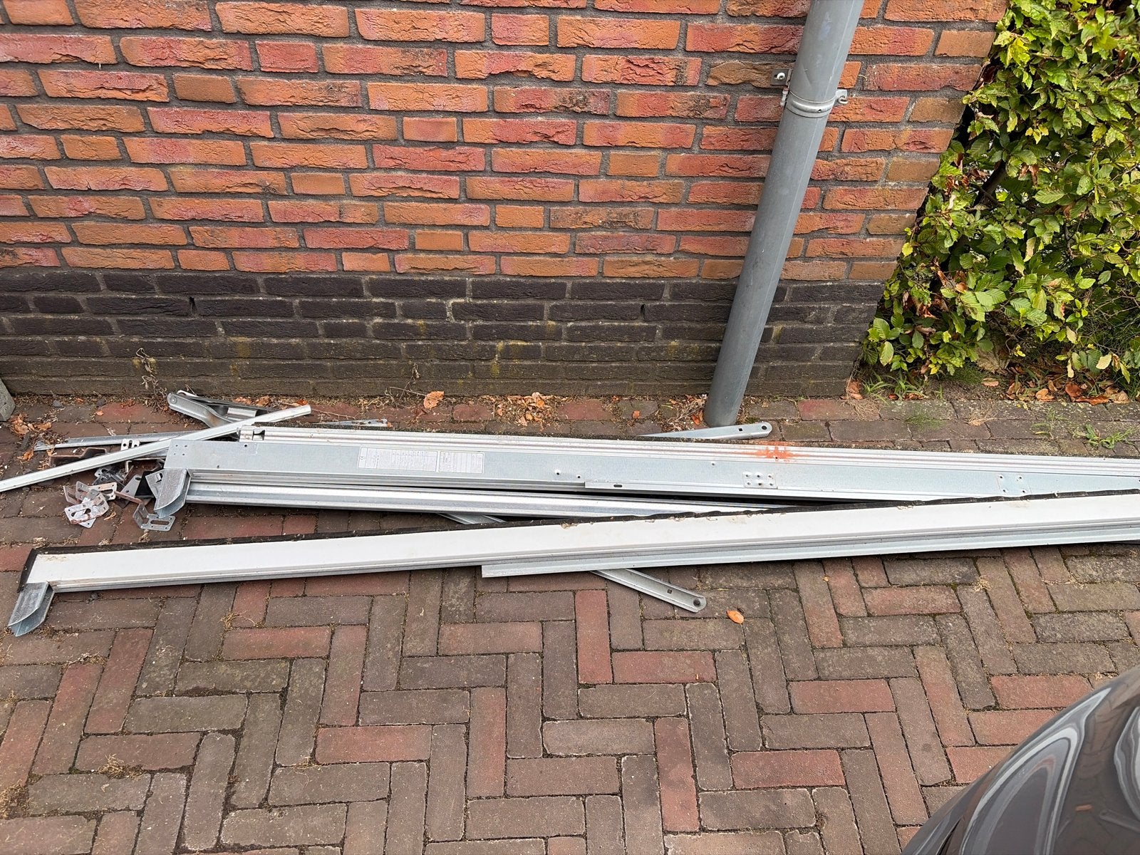 Novofem K8 garagedeur frame, Ophalen, Gebruikt, Garagedeur, Metaal