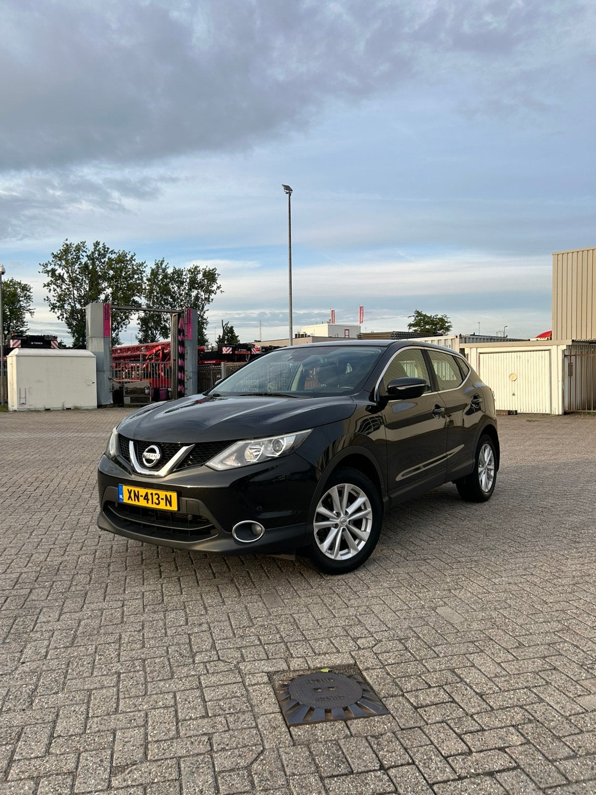 Nissan Qashqai 1.2 Dig-t 85KW 2WD 2014 Zwart, Voorwielaandrijving, Euro 5, Stof, Zwart