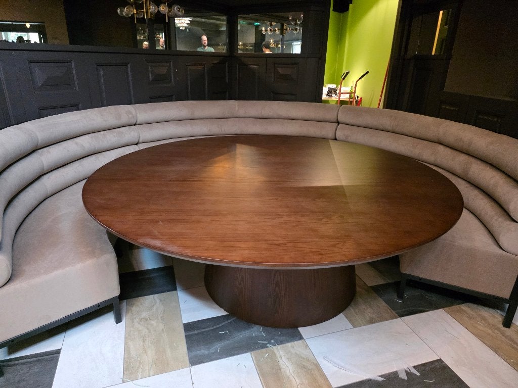 Unieke ronde eetset 320cm rond met op maat gemaakte tafel, Ophalen, Rond, Vijf personen of meer, 200 cm of meer
