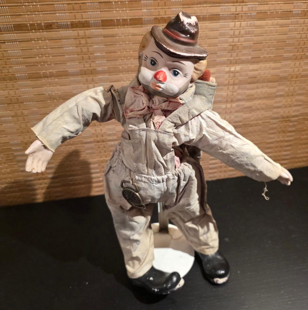 Vintage Porseleinen Clown Pop - Uniek Verzamelaarsitem, Verzamelen, Poppen, Ophalen of Verzenden, Gebruikt, Pop