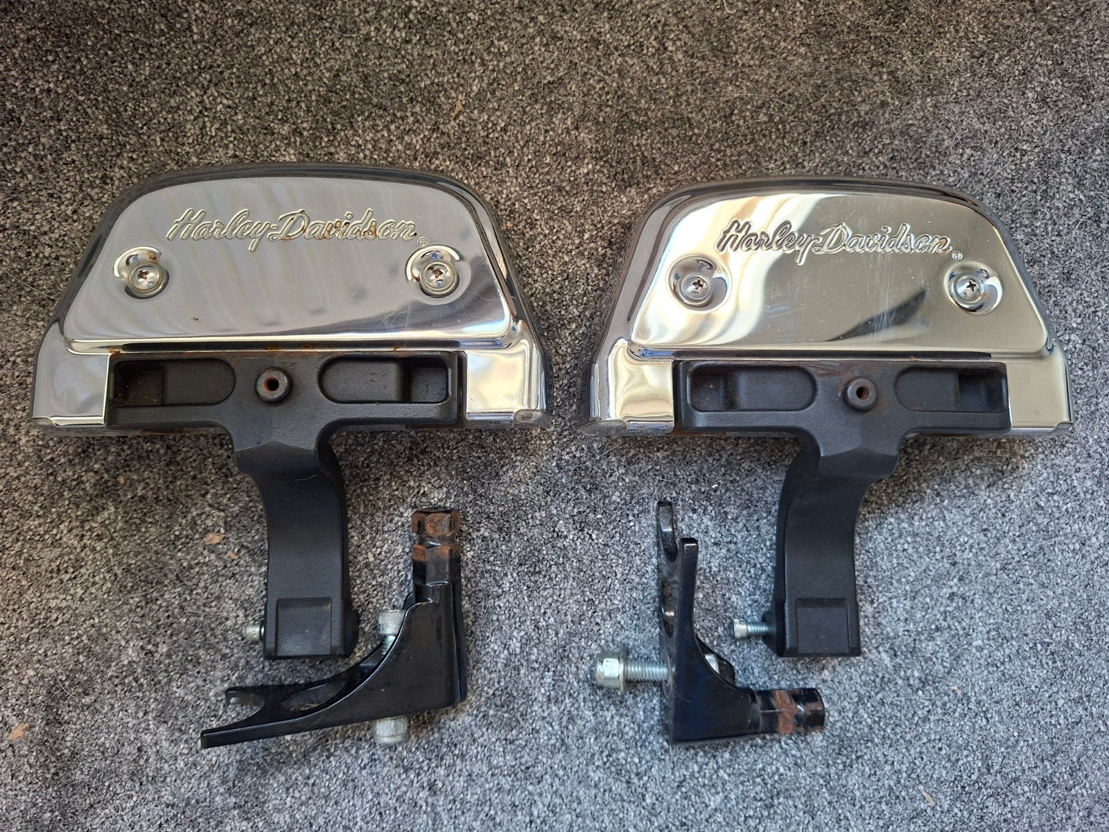 Harley Davidson Softail ('86-'17) passenger floorboards L+R, Ophalen of Verzenden, Gebruikt