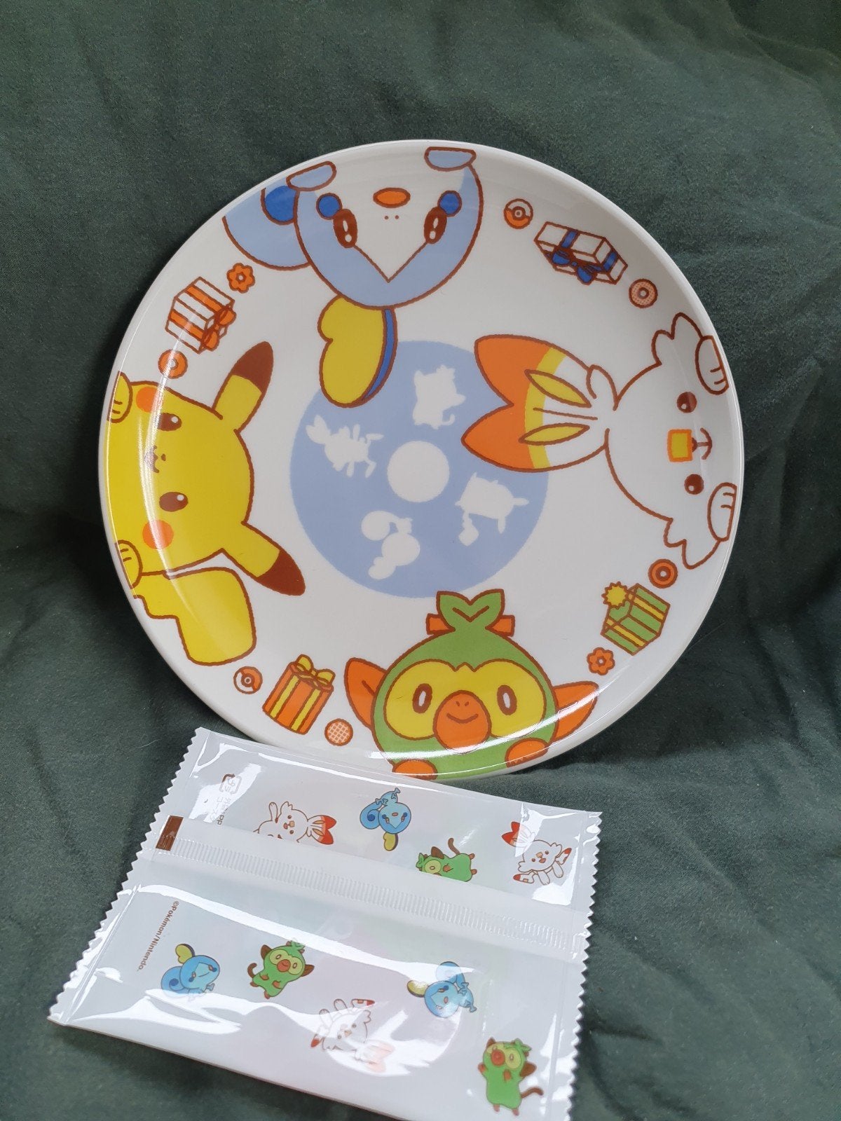 Japanse Pokémon x Misdo Mister Doughnut Limited Edition Bord, Aziatisch, Overige merken, Keramiek, Nieuw