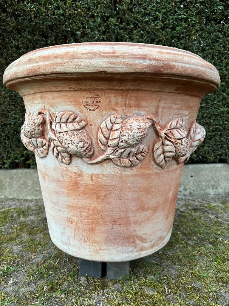 Exclusieve Magnifieke Florentine Artiqiane Dikke Terracottap, Ophalen, Rond, Zo goed als nieuw, Minder dan 40 cm