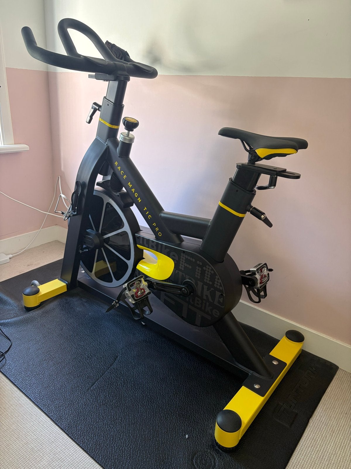 FitBike Race Magnetic Pro Spinningfiets, Sport en Fitness, Ophalen, Spinningfiets, Zo goed als nieuw, Metaal
