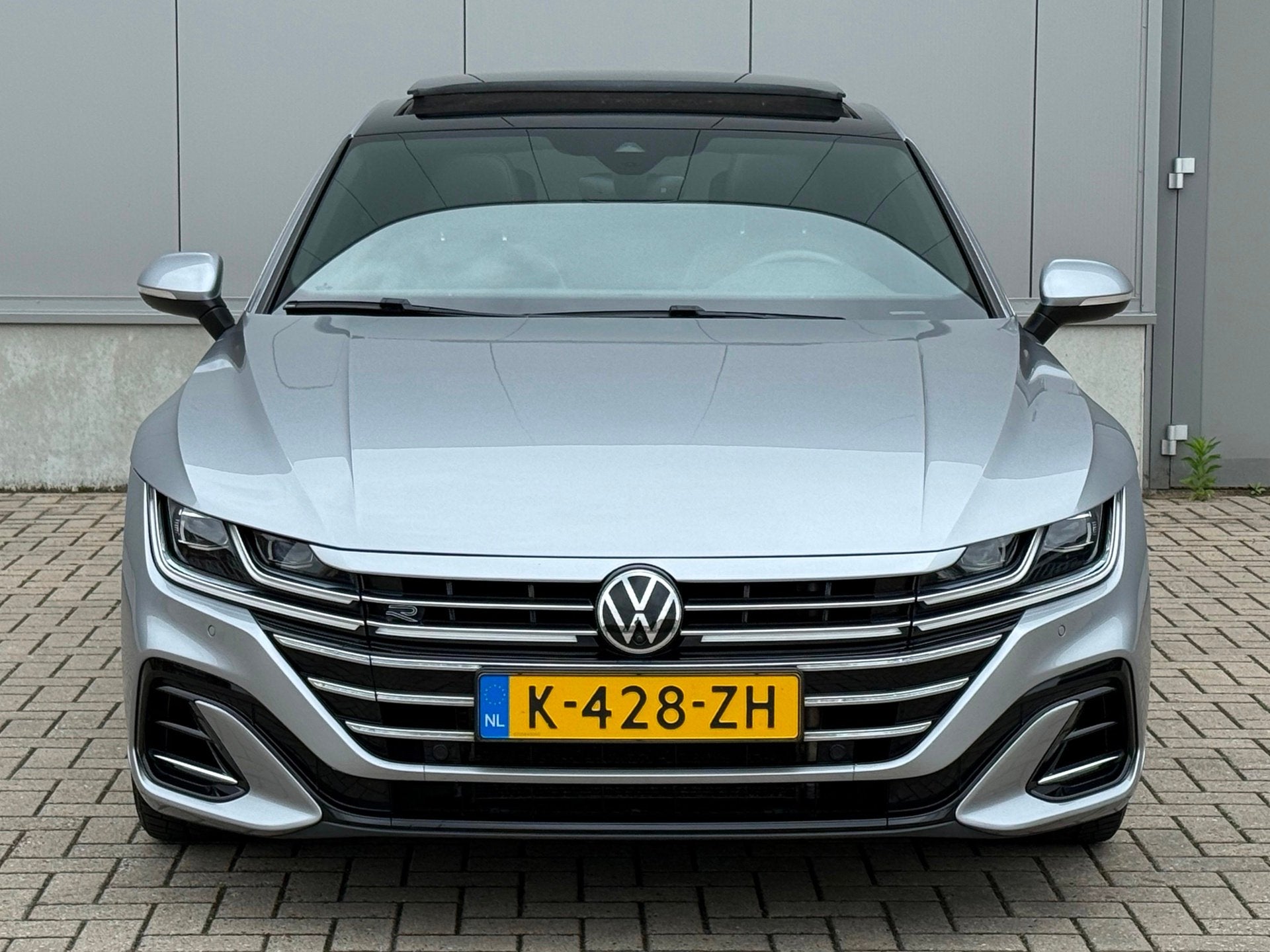 Volkswagen Arteon 2.0 TSI R-Line Business+ PANO BTW NAP, Auto's, Dealer onderhouden, Arteon, 1984 cc, Origineel Nederlands