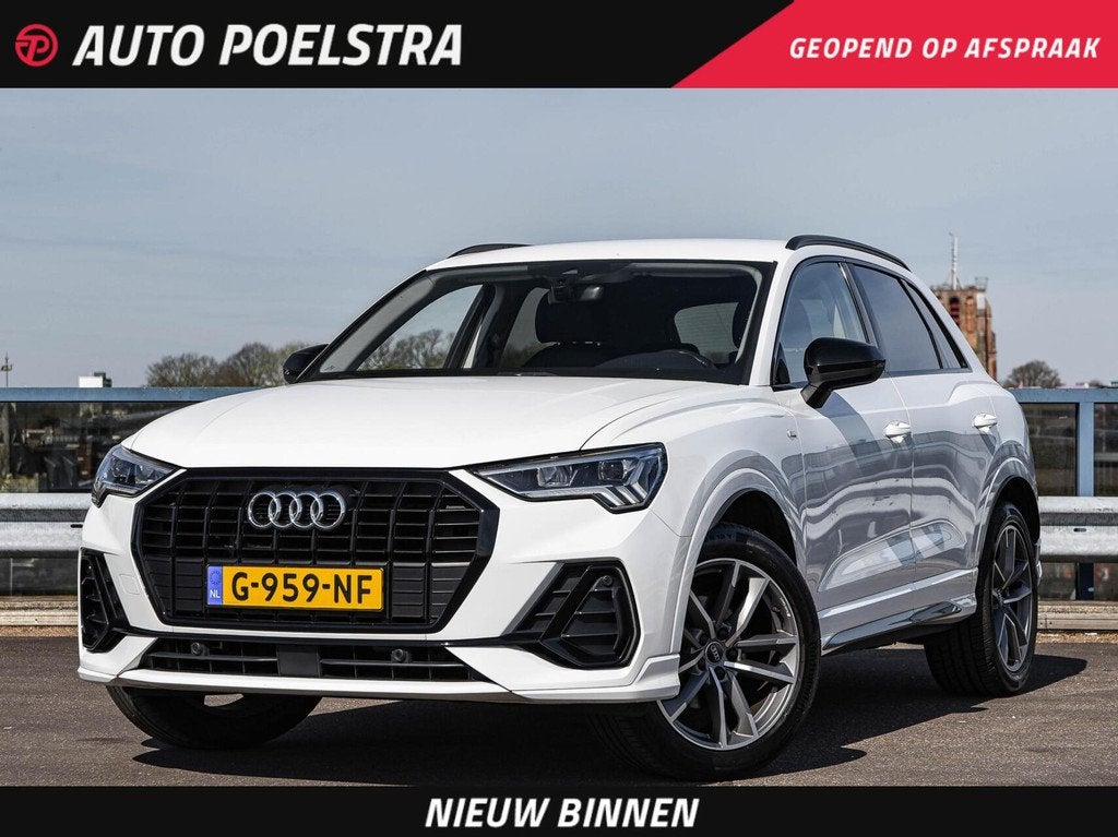 Audi Q3 35 TFSI 150 PK S-Line Automaat | Matrix LED | Leder, 4 cilinders, 150 pk, Wit, Bedrijf