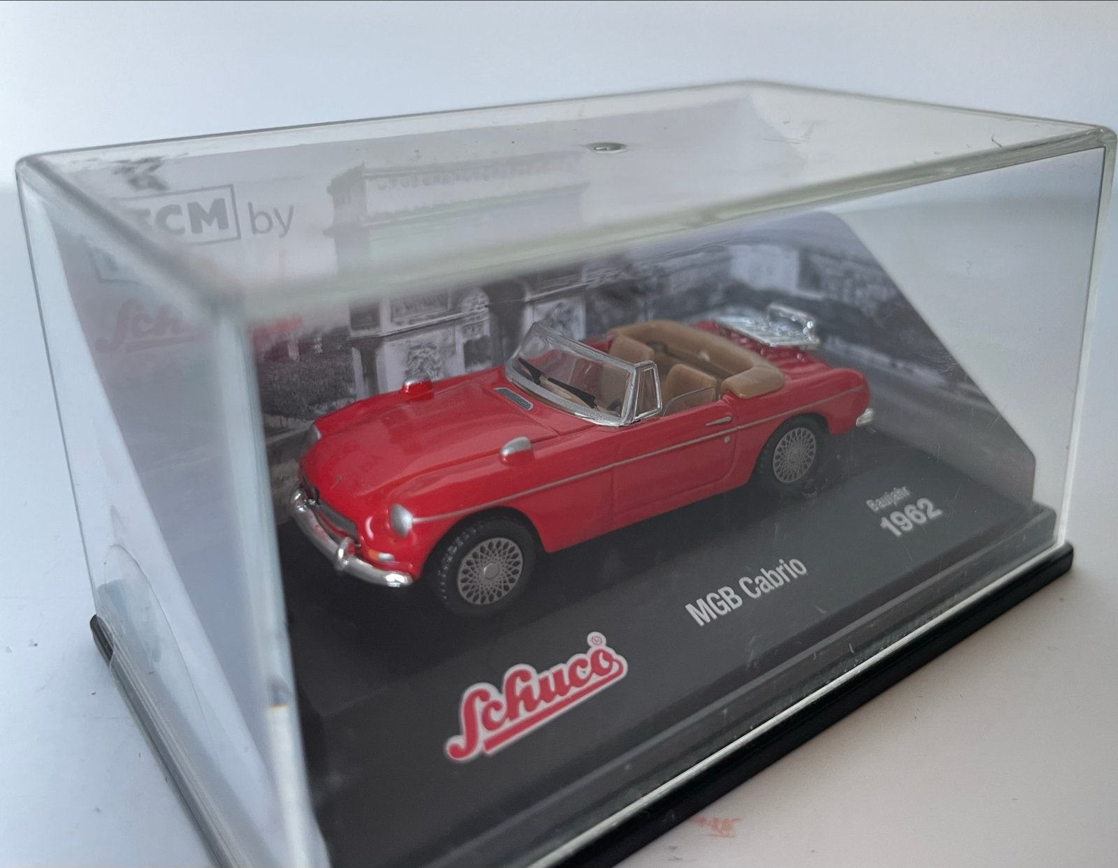 Schuco MGB Cabrio 1962 - Nieuw in ongeopende verpakking, Hobby en Vrije tijd, -, Nieuw, Ophalen of Verzenden, Schuco