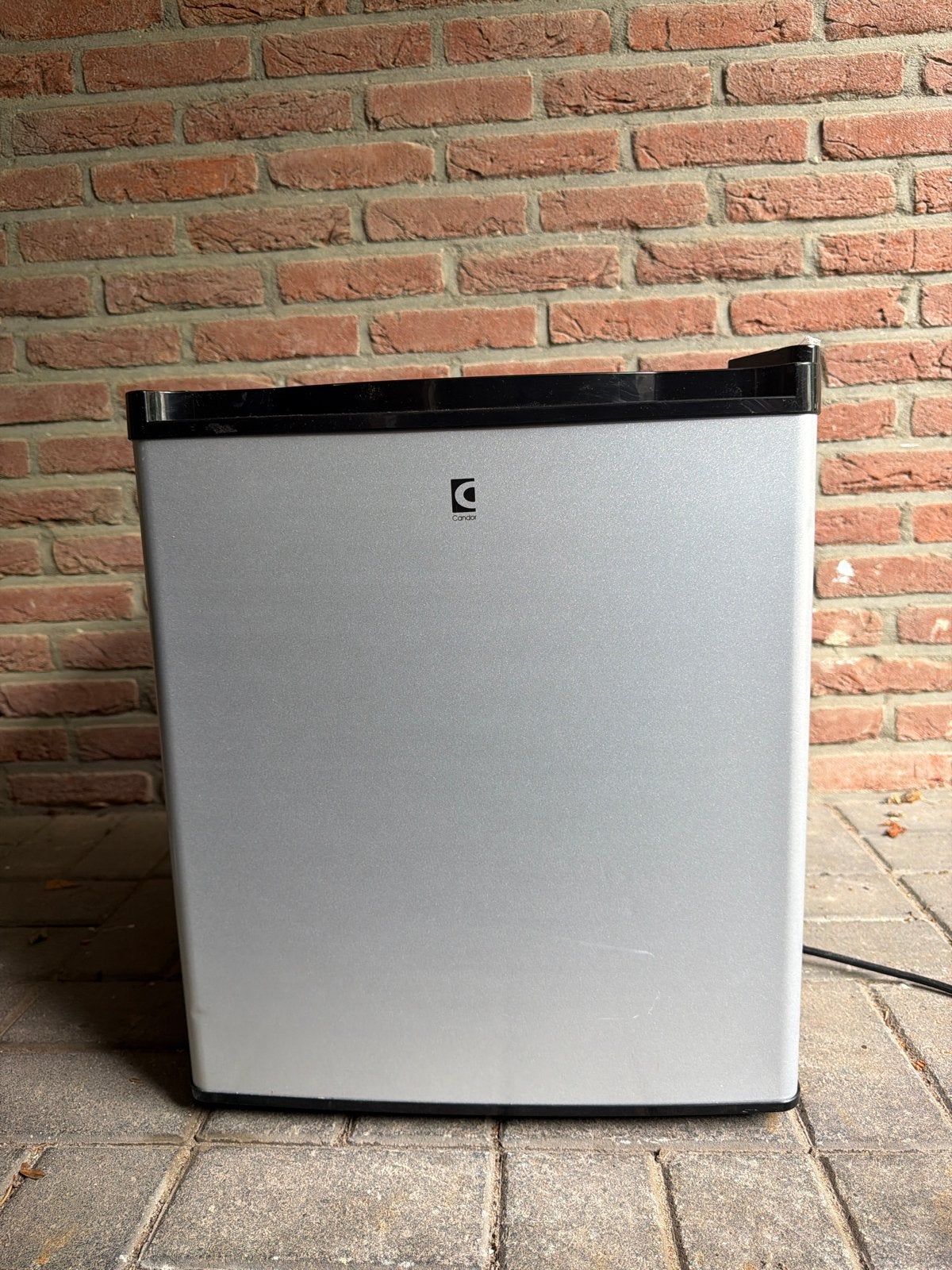 Compacte mini koelkast voor bier of op je kamer, Ophalen, Minder dan 75 liter, Zonder vriesvak, Gebruikt