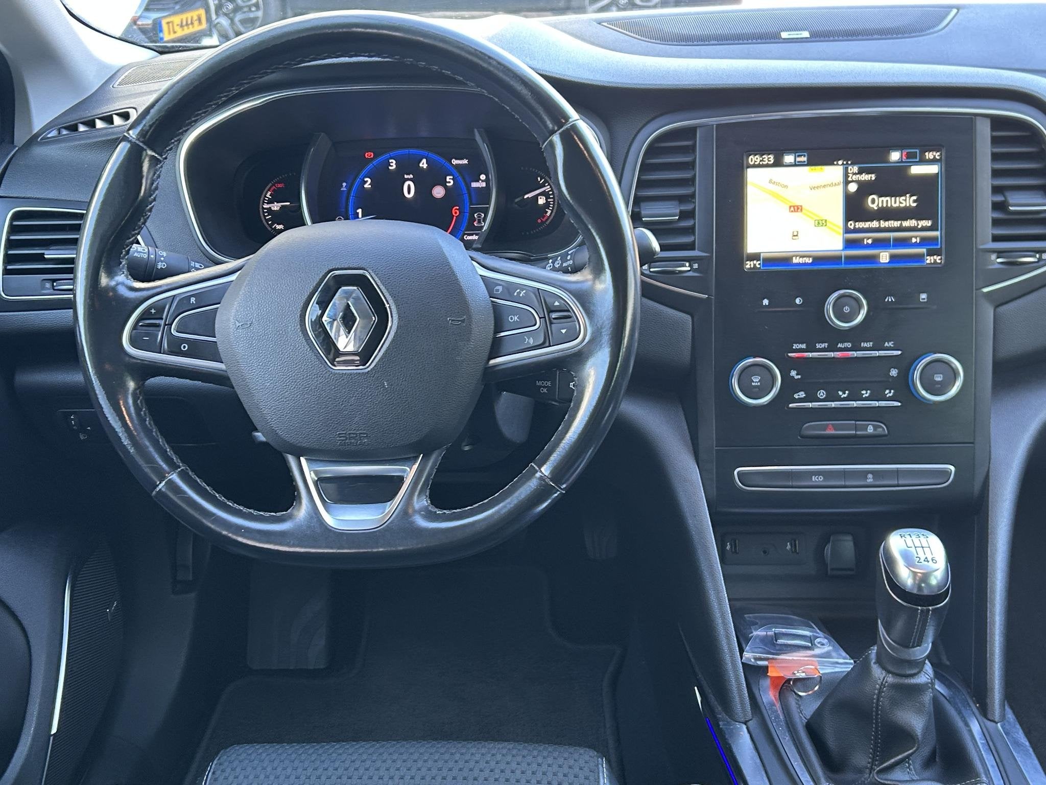 Renault Mégane 1.3 TCe Bose | Navigatie | Camera | Premium, 4 cilinders, Met garantie (alle), Blauw, Bedrijf