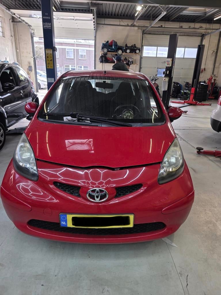 Toyota Aygo onderdelen portieren 5dr bumper lampen interieur, Ophalen, Toyota