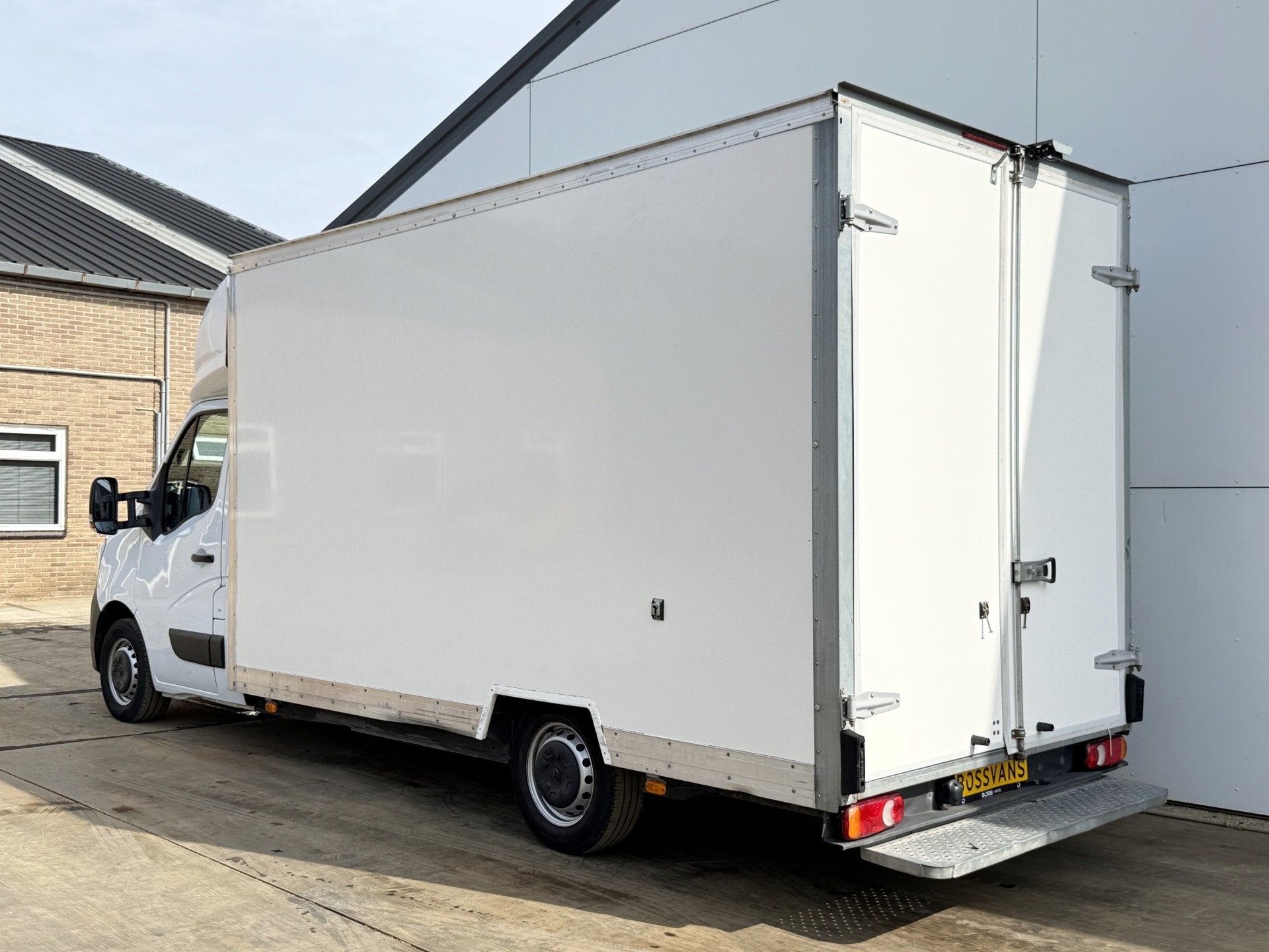 Renault Master Plancher T35 2.0 DCi 145PK Lowliner Bakwagen, 145 pk, Gebruikt, 4 cilinders, 1850 kg