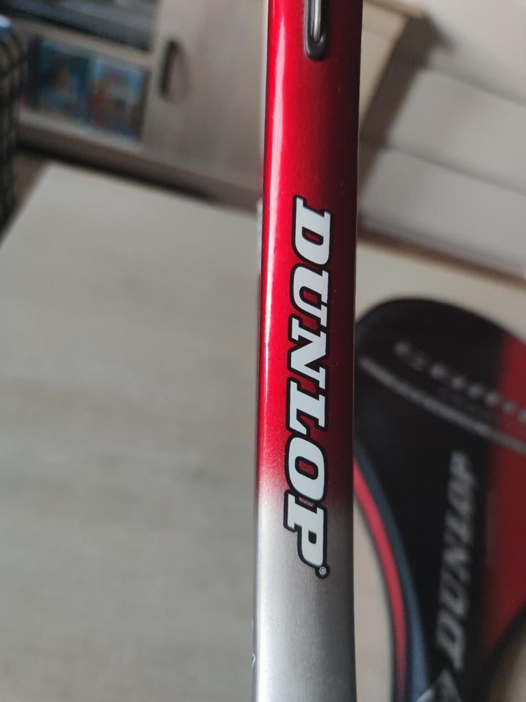 Dunlop tennisracket met hoes - L2, Dunlop Sports, Info@dunlopsports.com, Ophalen of Verzenden, Zo goed als nieuw