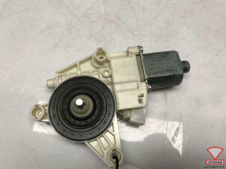 mercedes b klasse w246 raammotor rechts voor a2469065200