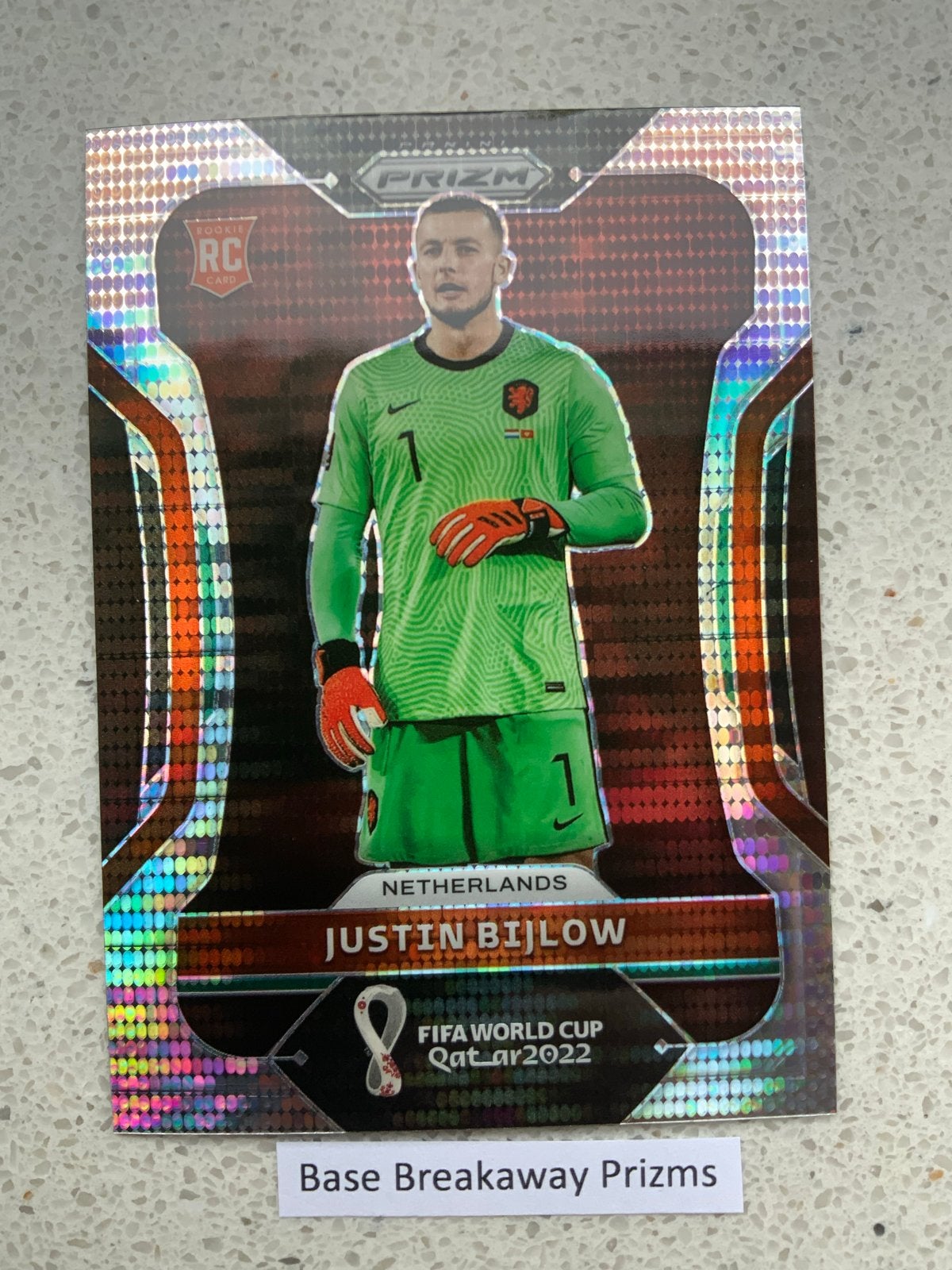 Justin Bijlow 2022 Panini Prizm WC Qatar Breakaway Prizms, Verzamelen, Sportartikelen en Voetbal, Verzenden, Zo goed als nieuw