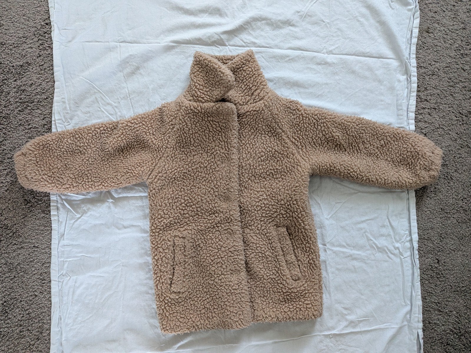 Schattige winterjas maat 98, Kinderen en Baby's, Kinderkleding | Maat 104, Ophalen of Verzenden, Zo goed als nieuw, Meisje, Jas