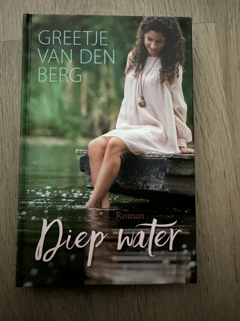 Greetje van den Berg - Diep water, Boeken, Ophalen, Noord-Brabant, Zo goed als nieuw, Greetje van den Berg