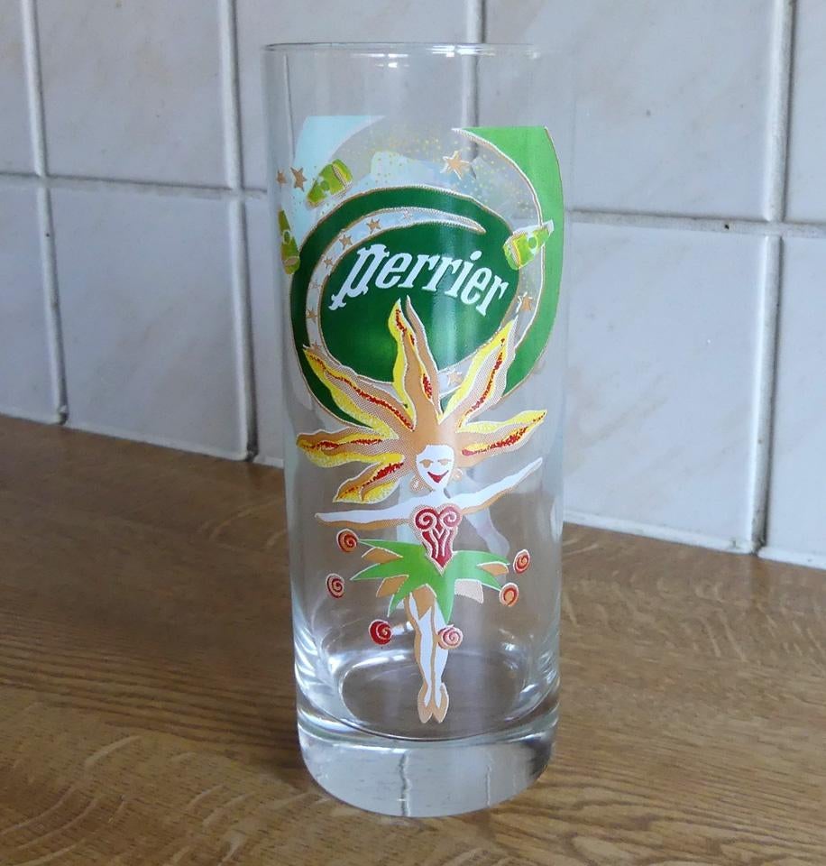 Perrier glas longdrinkglas waterglas bronwater, Huis en Inrichting, Keuken | Servies, Glas of Glazen, Ophalen of Verzenden, Overige stijlen