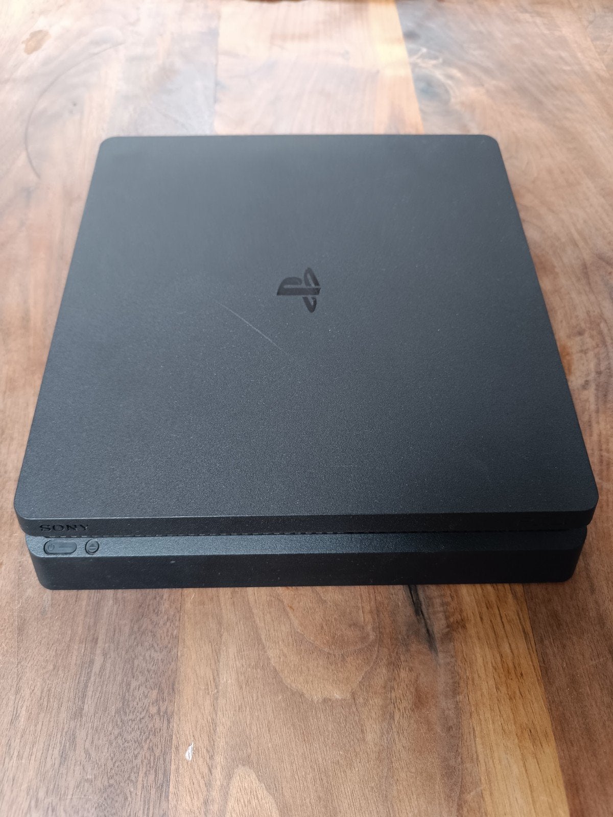 PS4 Slim 1TB met 2 controllers en 9 games, Met 2 controllers, Ophalen of Verzenden, 1 TB, Slim