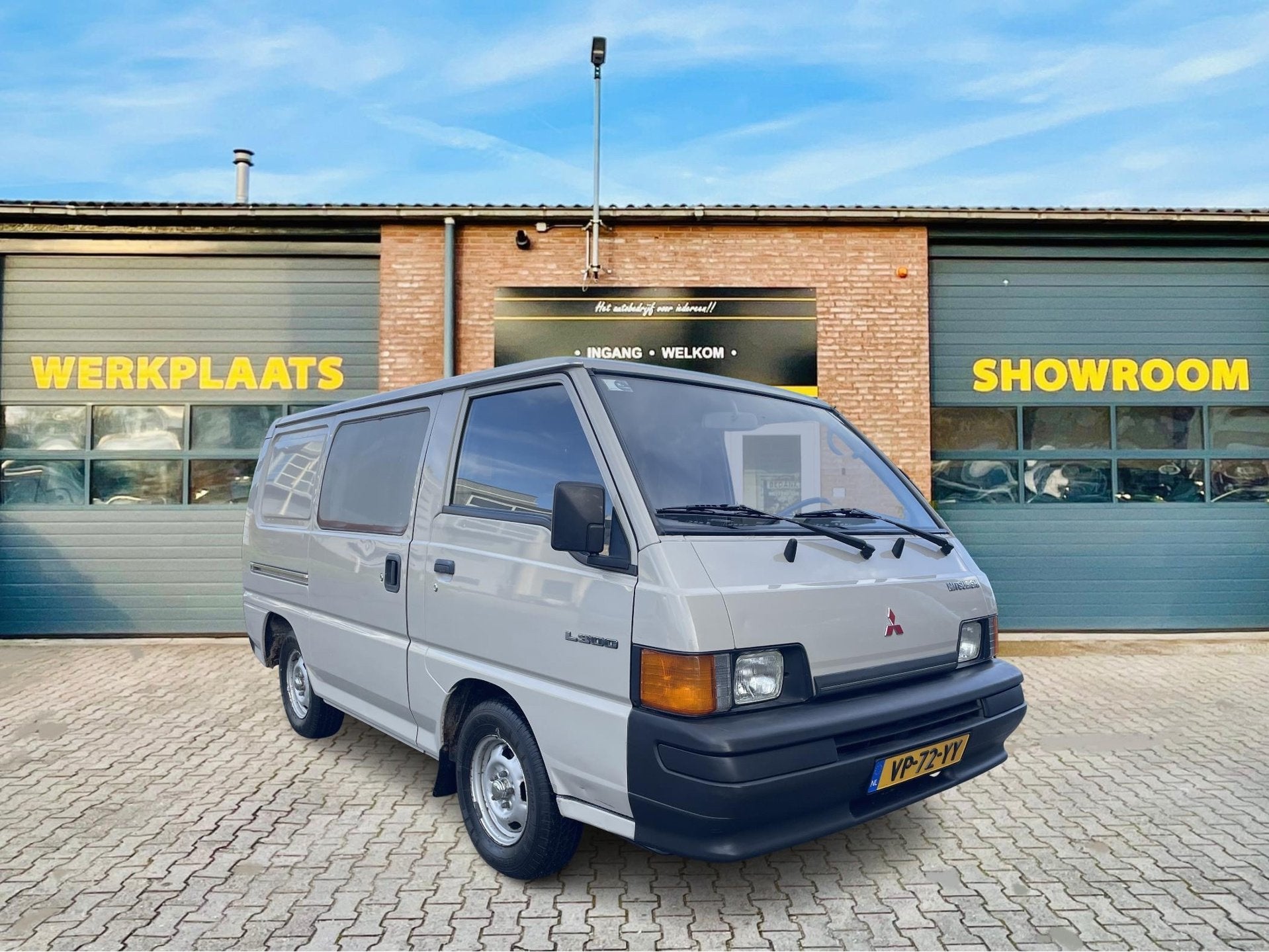 Mitsubishi L 300 L300 1.6 BENZINE*Stuurbek*Nieuwe A.P.K.*, Gebruikt, Origineel Nederlands, Handgeschakeld, 600 kg