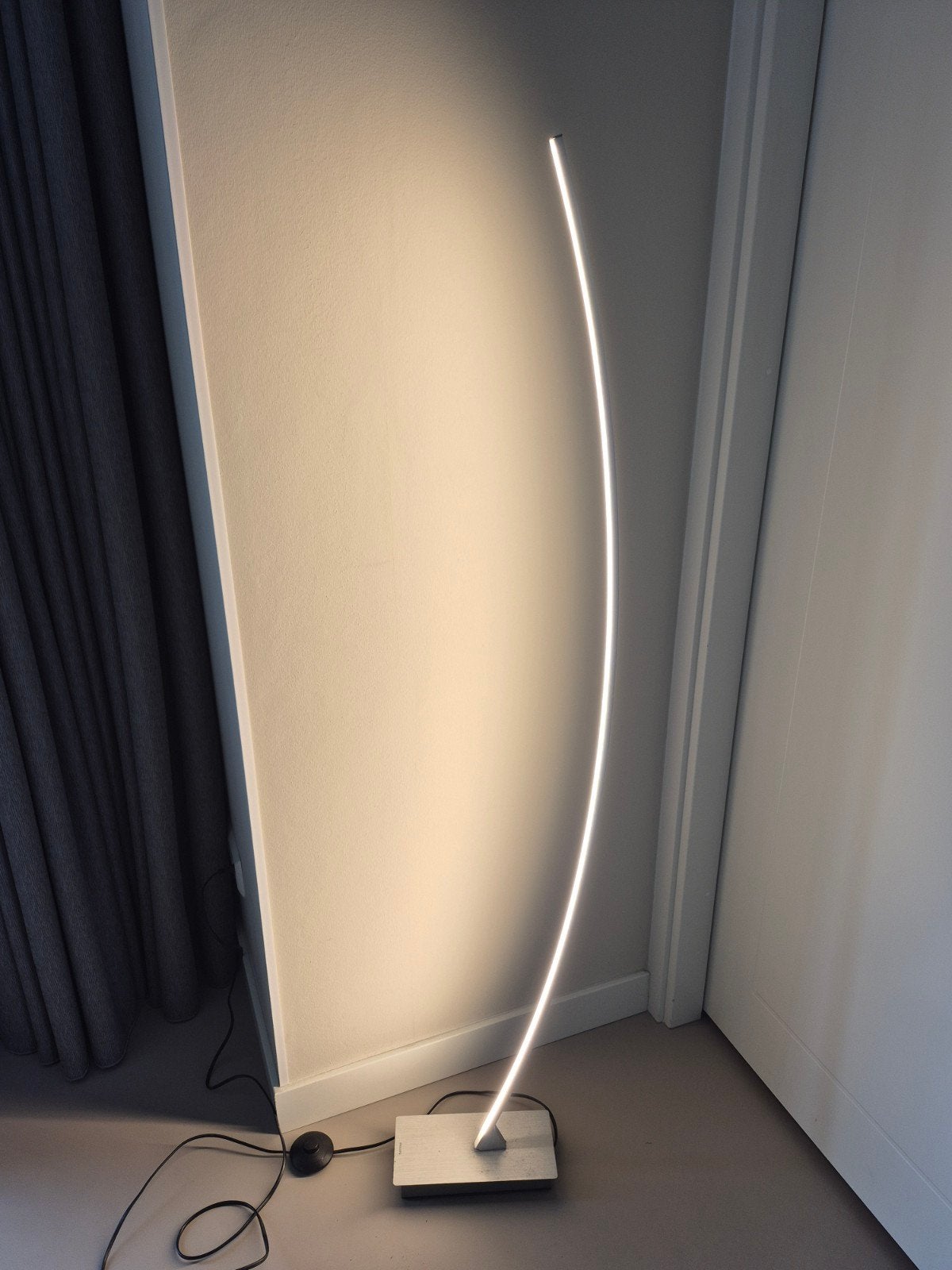 Philips myLiving Hexagon LED Vloerlamp – Design Booglamp Wit, Ophalen, Overige fittingen, Modern design, Booglamp, 150 tot 200 cm