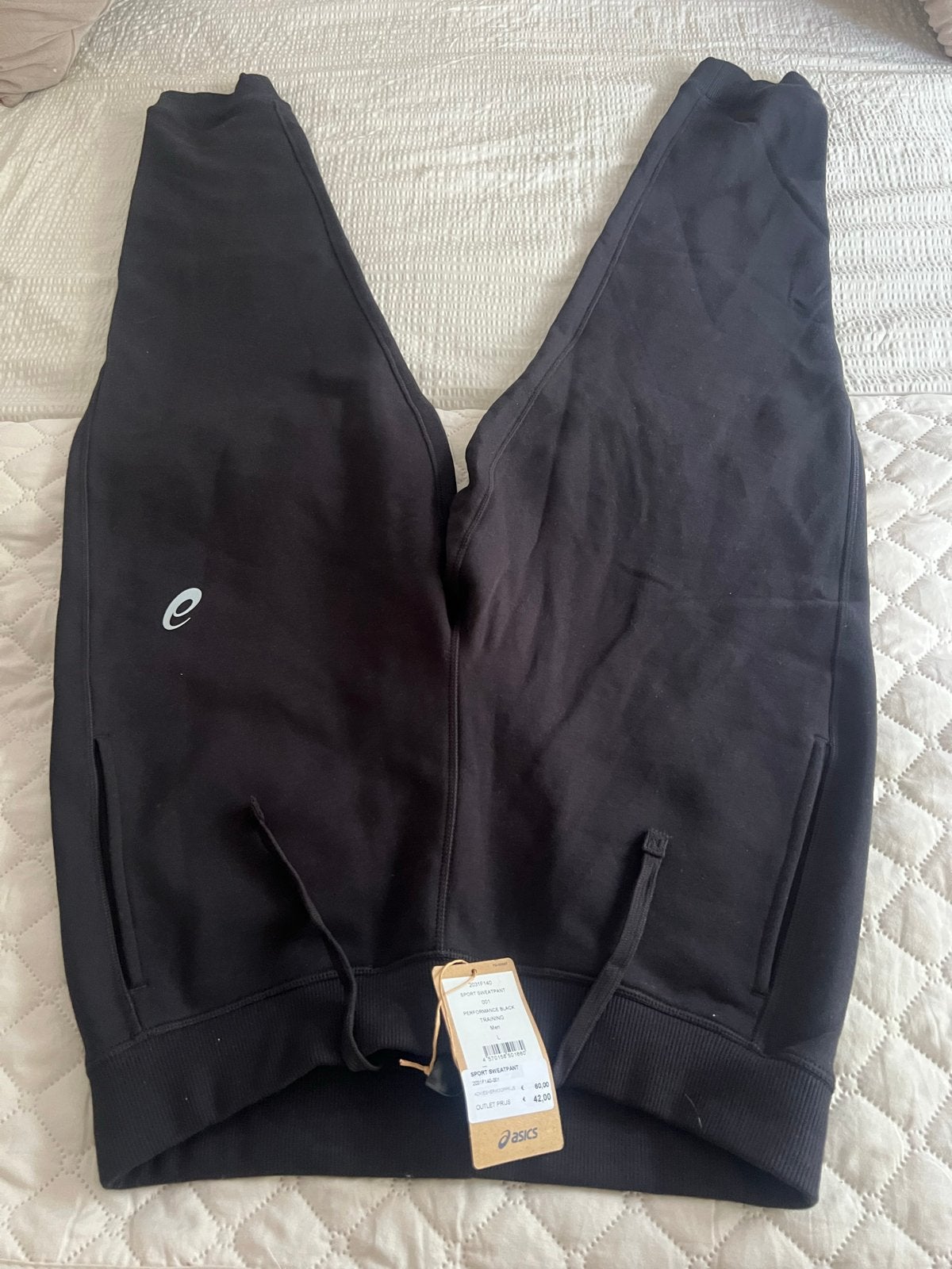 Asics Sport Sweatpant - Nieuw met kaartjes - Maat L, Kleding | Heren, Maat 52/54 (L), Zwart, Nieuw, Ophalen of Verzenden