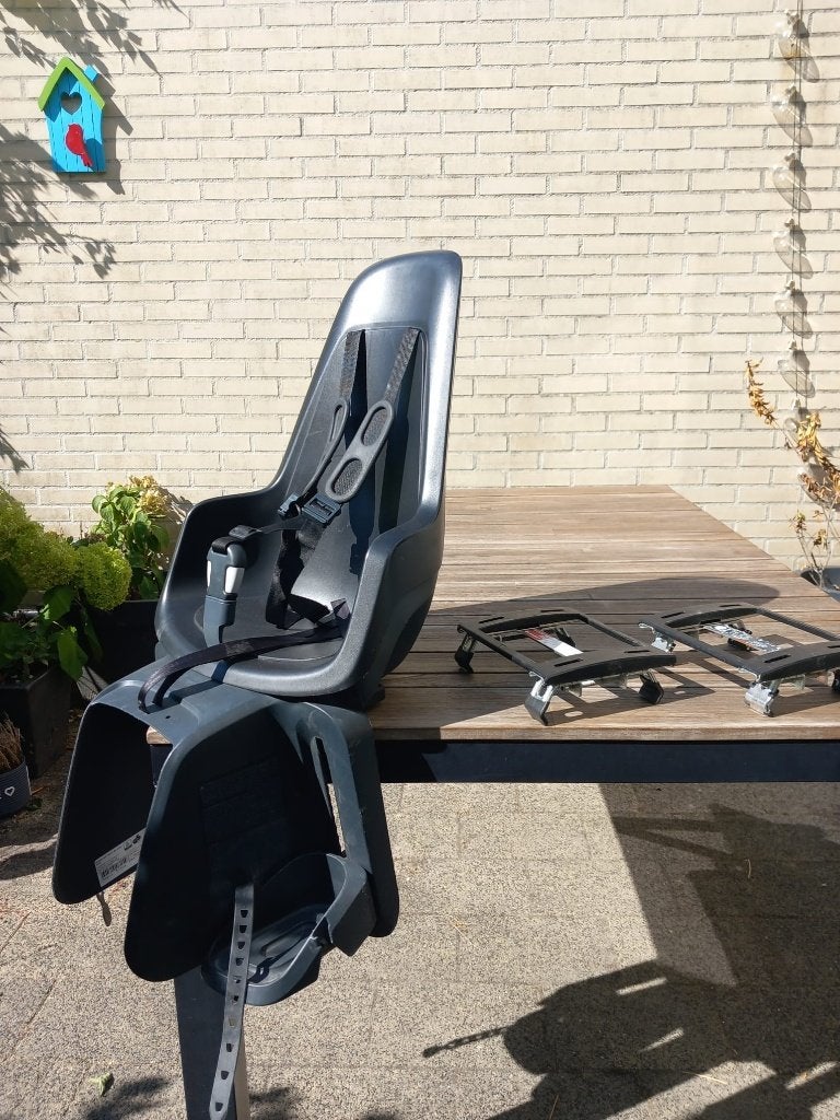 Bobike achterzitje met twee montagebeugels, Achterzitje, Bobike, Ophalen, 15 t/m 25 kg