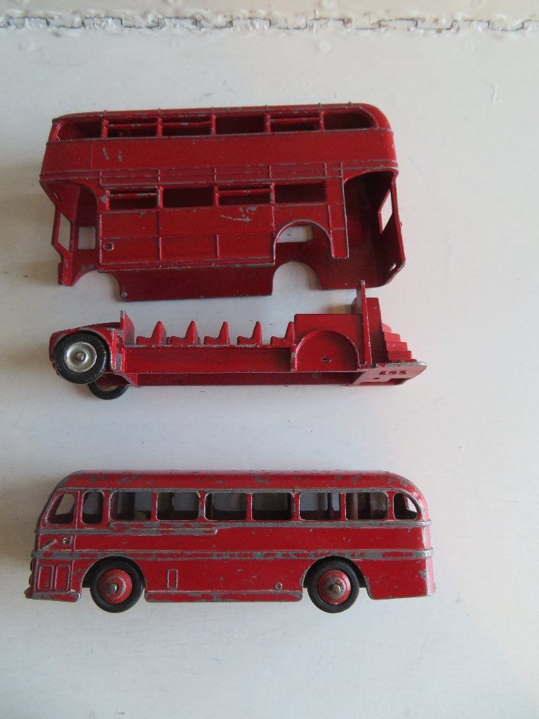 2 Dinky Toys Bussen Routemaster Road master Leyland, Ophalen of Verzenden, Gebruikt, Auto, Dinky Toys