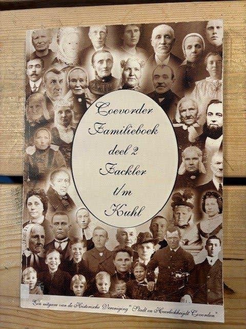 Coevorder Familieboek, deel 2, families Fackler t/m Kuhl, Gelezen, 19e eeuw, Diverse auteurs, Ophalen of Verzenden