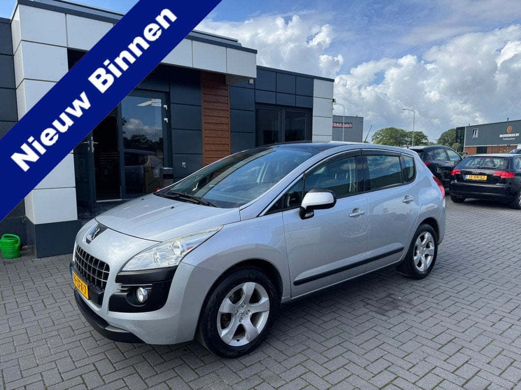Peugeot 3008 1.6 Active Automaat,16Inch,Cruise,Pdc,Panodak H, Euro 5, Stof, Gebruikt, Parkeersensor