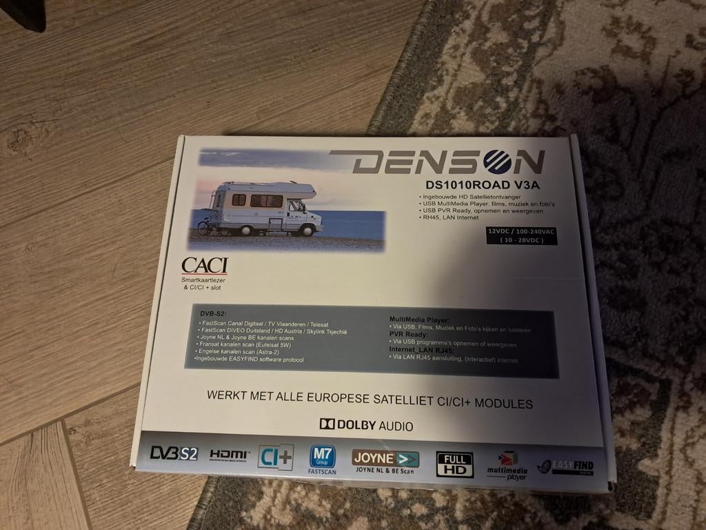 Denson DS1010ROAD V3A Satellietontvanger en Megasat SF-210, Ophalen of Verzenden, Nieuw, (Schotel)antenne-accessoires, Overige merken
