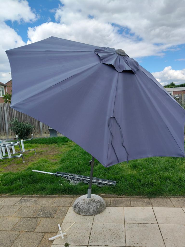 Nieuwe Hartman stokparasol Ø250cm, Tuin en Terras, Parasols, Gebruikt, Verstelbaar, Stokparasol, 2 tot 3 meter