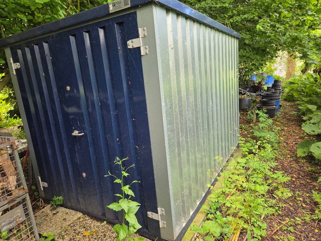 gezocht:standplaats voor 3x2 container. Ursem/Alkmaar/Bergen, Ophalen, Gebruikt