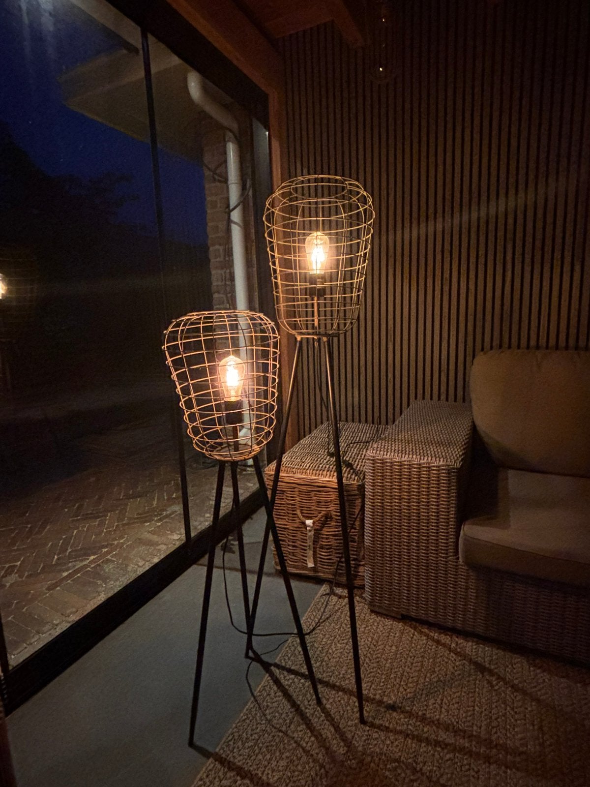 Vloerlampen 2 stuks, Ophalen, Zo goed als nieuw