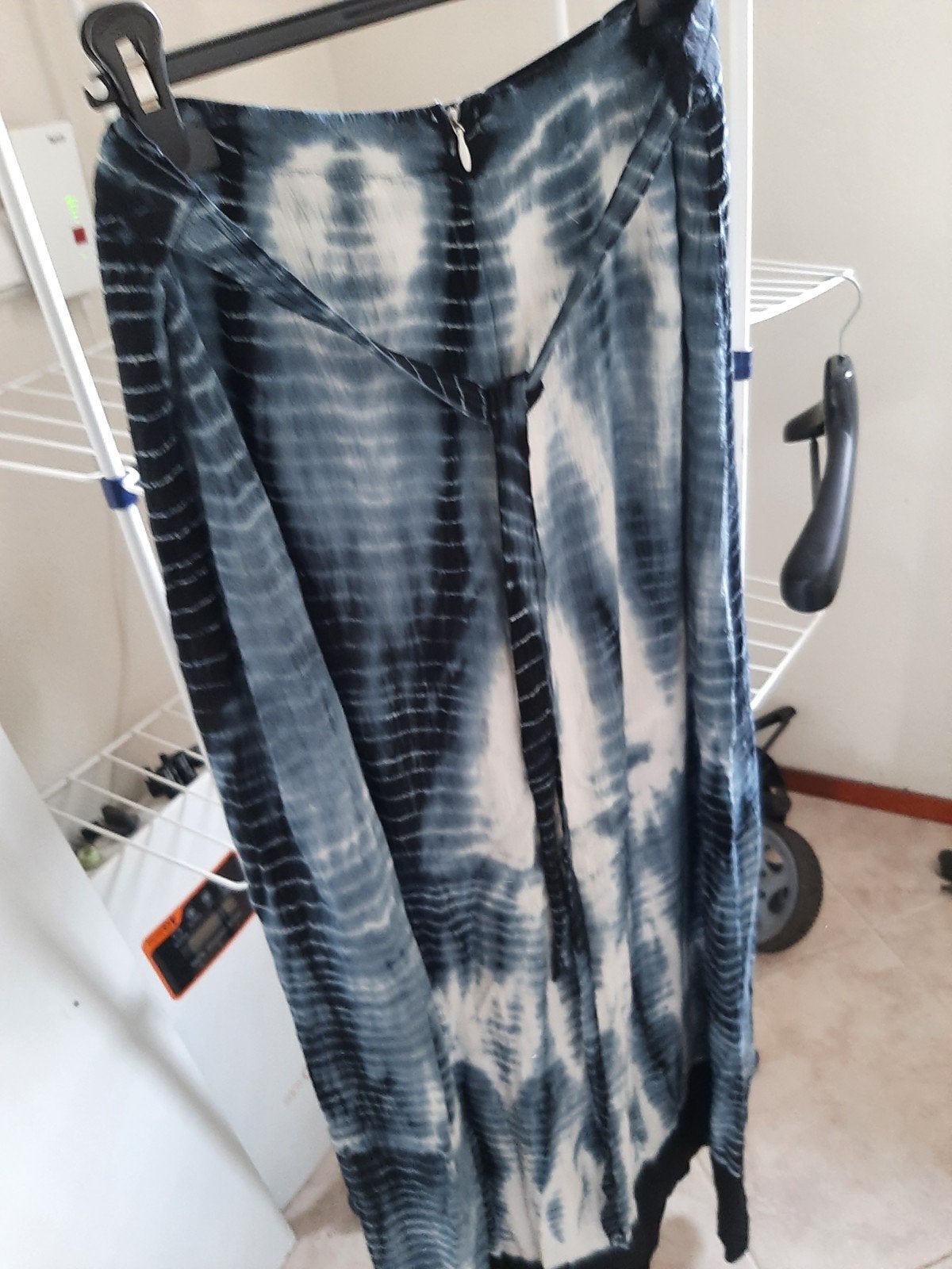 Zomerse Tie-Dye Maxi Rok - Blauw/Wit, Maat 38/40 (M), Blauw, Ophalen of Verzenden, Onder de knie