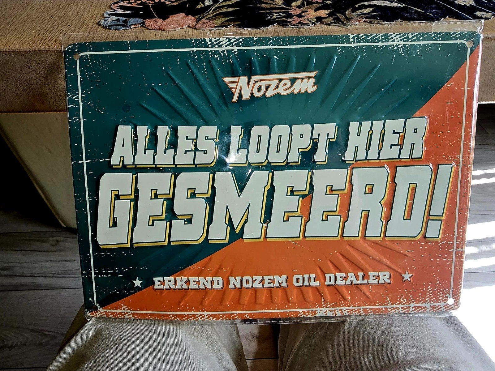 Nozem Oil Dealer Reclamebord - Alles Loopt Hier Gesmeerd!, Ophalen of Verzenden